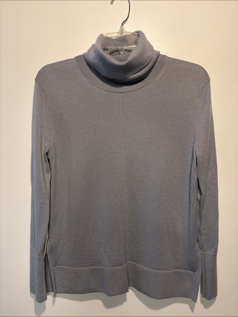 Banana Republic 100% Merino Wool Turtleneck Lightweight Sweater Steel Grey Small